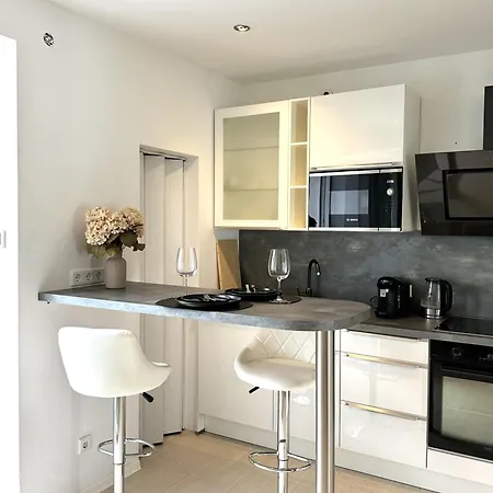 Apartment Exklusive Altbauwohnung Mit Whirlpool Und Küche Limburg an der Lahn