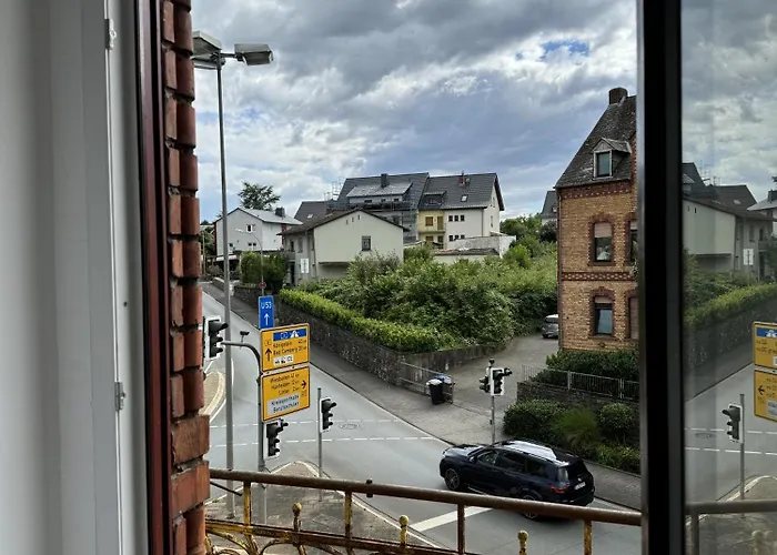 Exklusive Altbauwohnung Mit Whirlpool Und Küche Apartamento *