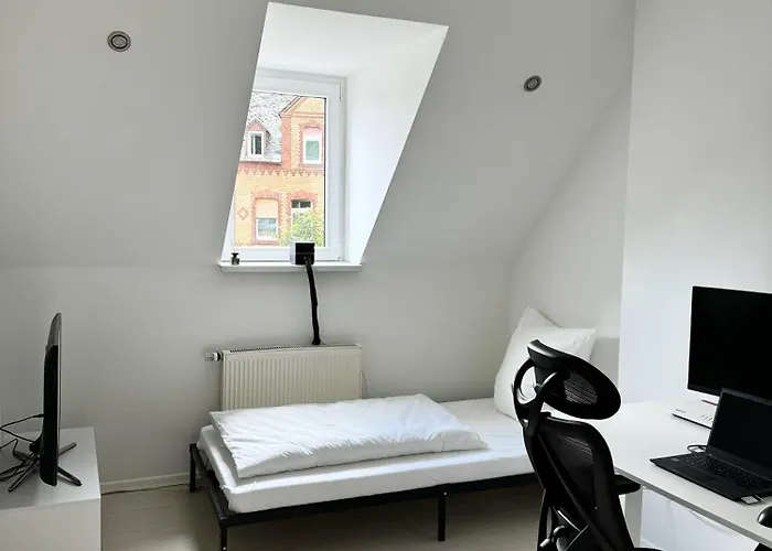 Exklusive Altbauwohnung Mit Whirlpool Und Küche Limburg an der Lahn